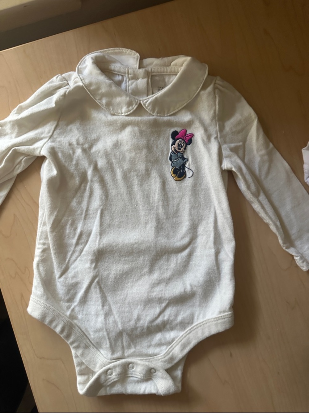 Gap x Disney Minnie Mouse Collared Baby Bodysuit 6-12 months